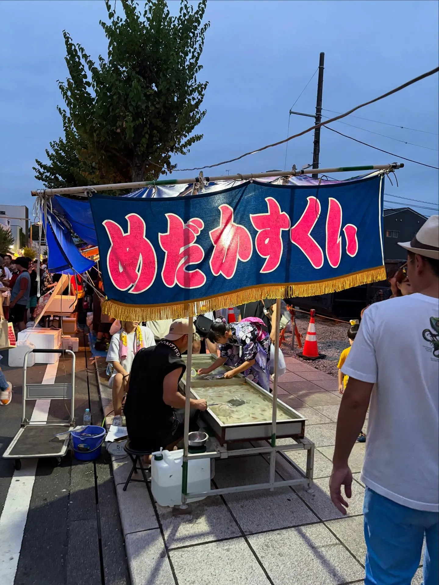 本日19日(火)夏休み中の為バーズお休みです🙇‍♀️